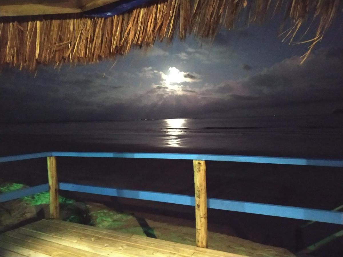 Pousada Oceano Azul, Beira Mar Ilha do Mel Esterno foto